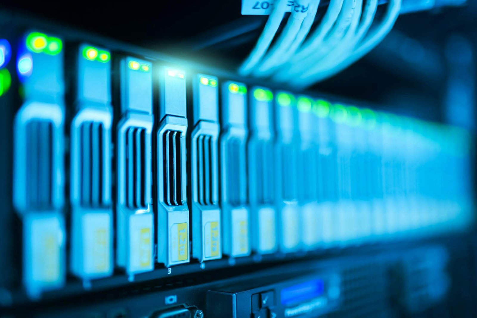 Hosting with SSD or HDD: what to choose for a modern website?